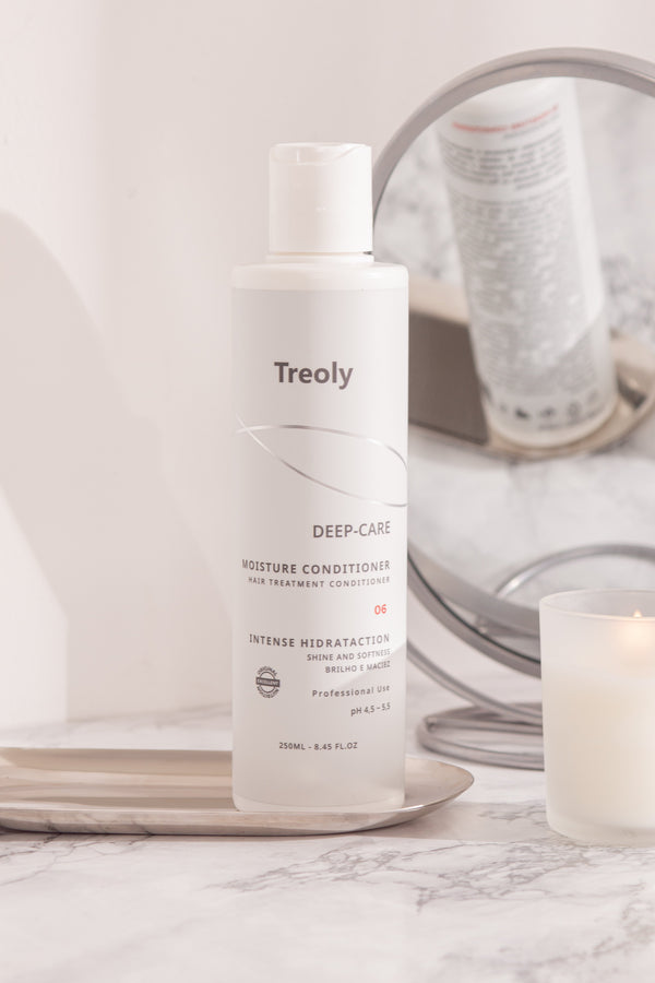 Moisture Conditioner - Cabelos Ressecados: Hidratação, Maciez e Brilho Treoly